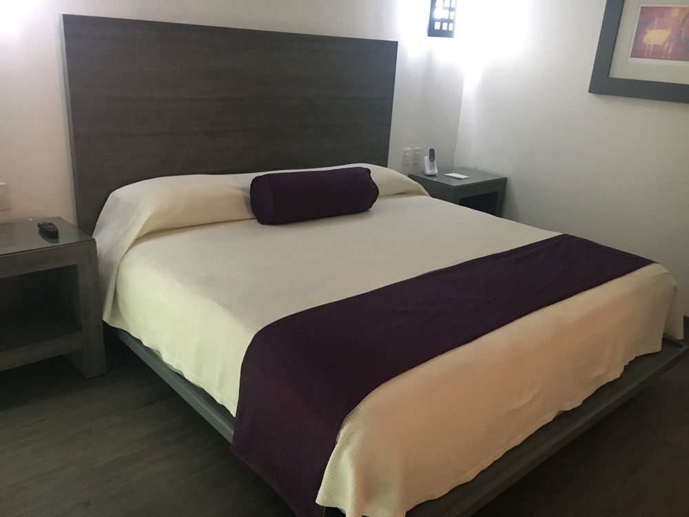 We Aeropuerto Hotel Mexico City